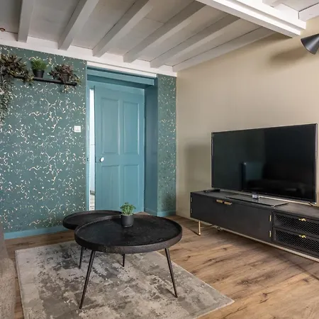Vienna Antic Apartment Vienne (Isere)